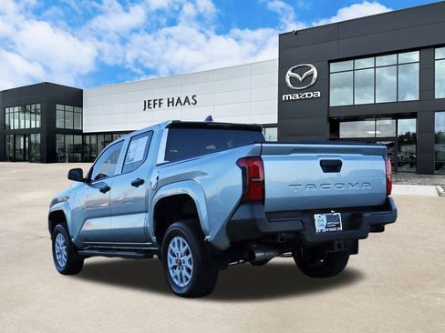 Used 2024 Toyota Tacoma SR image 2