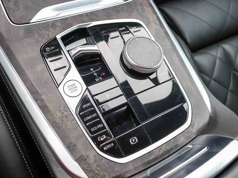 Used 2024 BMW X5 xDrive40i image 18