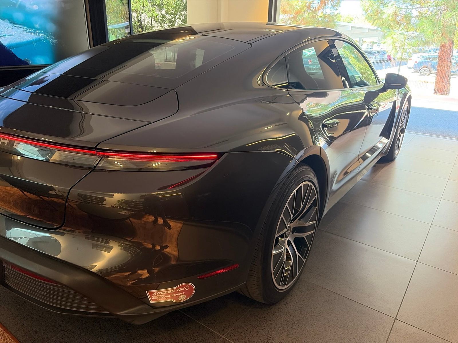 Certified 2023 Porsche Taycan RWD image 5
