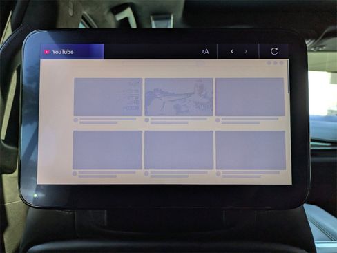 Used 2023 Cadillac Escalade Sport Platinum w/ LPO, ONYX Package image 19