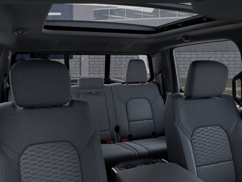 New 2026 RAM 1500 4x4 Crew Cab image 26