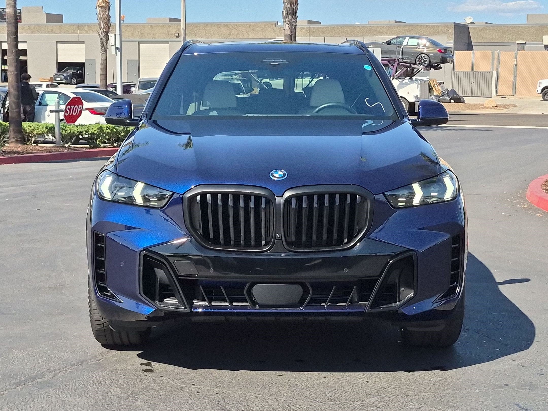 Used 2026 BMW X5 xDrive50e w/ Executive Package AWD/4WD image 3