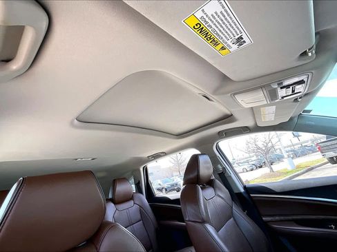 Used 2018 Acura MDX FWD w/ Advance Package image 12