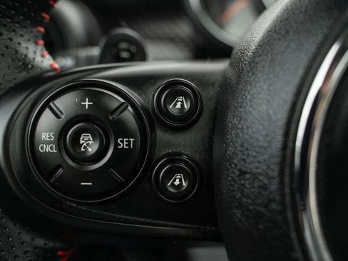 Used 2019 MINI Cooper S FWD image 18