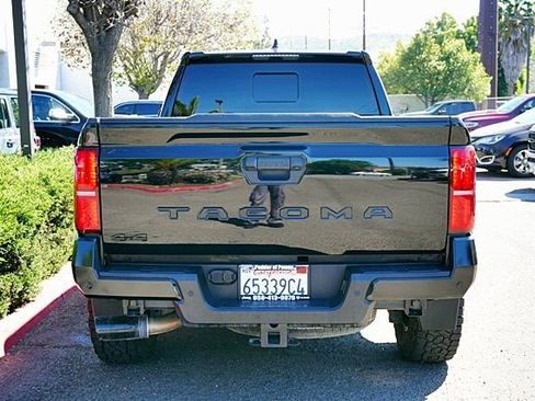 Used 2024 Toyota Tacoma TRD Off-Road w/ TRD Off Road Upgrade Package image 10