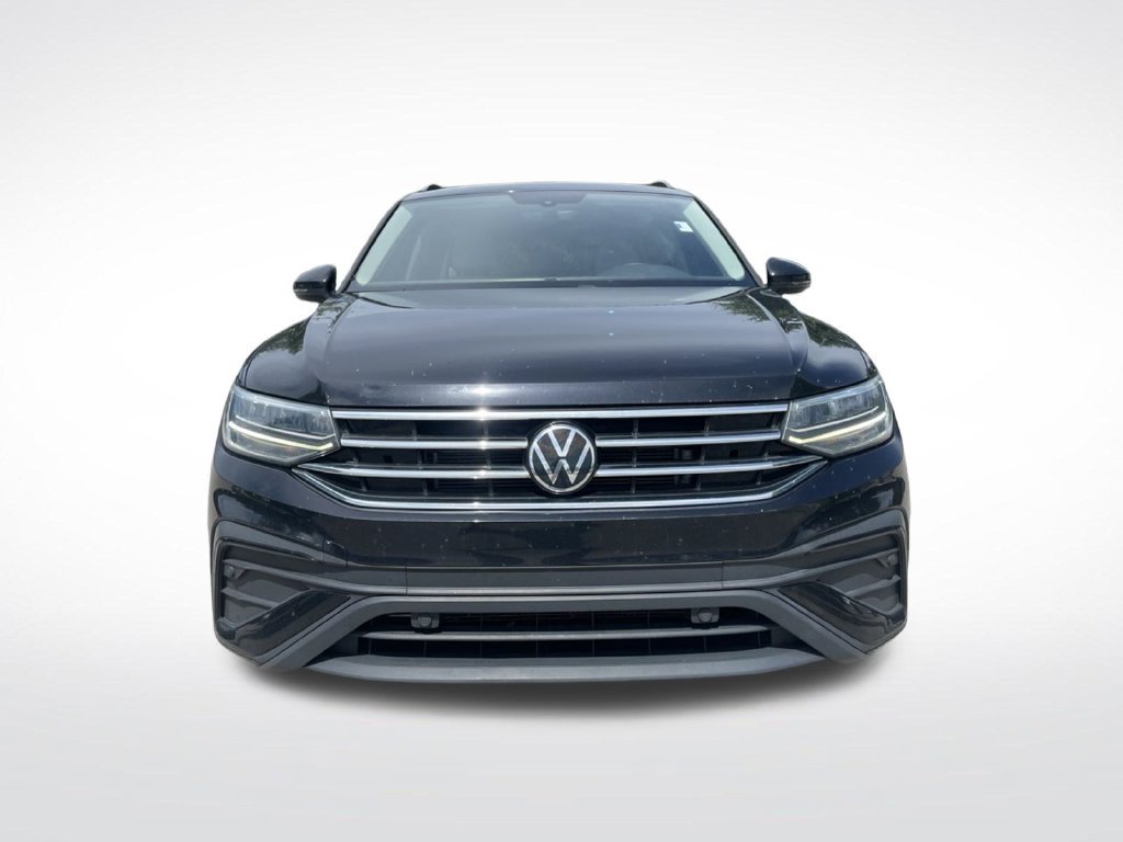 Used 2023 Volkswagen Tiguan S FWD image 3