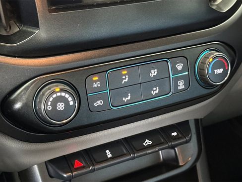 Used 2017 GMC Canyon 2WD Crew Cab w/ Convenience Package image 23