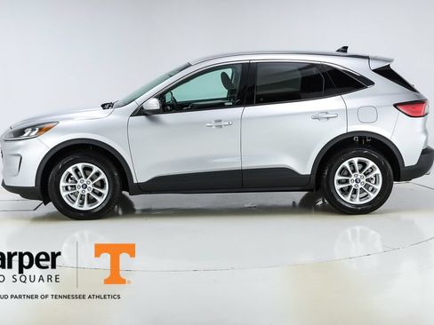 Used 2020 Ford Escape SE AWD/4WD image 2