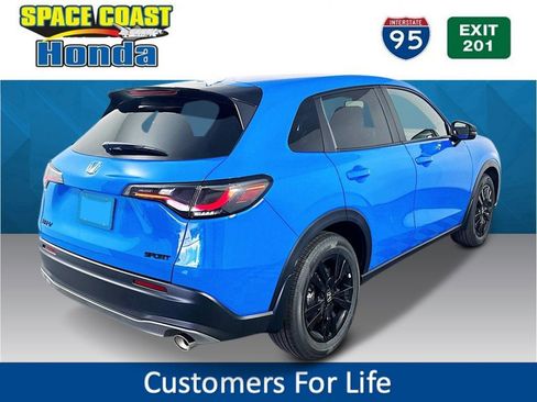 New 2026 Honda HR-V Sport image 2