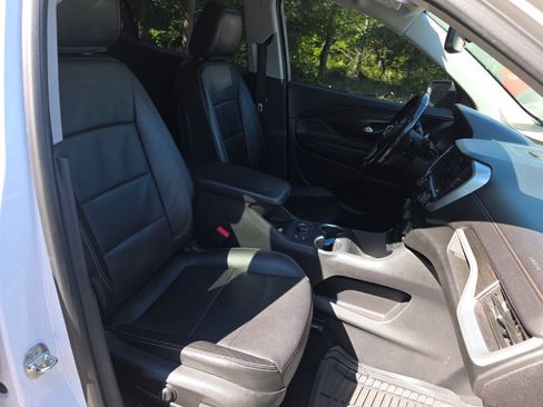 Used 2019 GMC Terrain SLT w/ Preferred Package AWD/4WD image 18