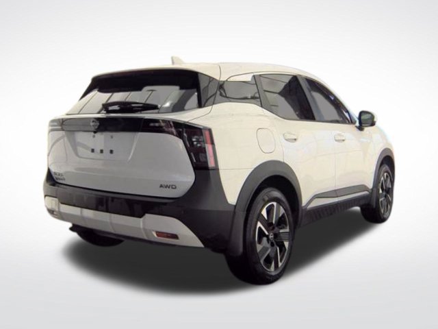 Used 2025 Nissan Kicks SV AWD/4WD image 14