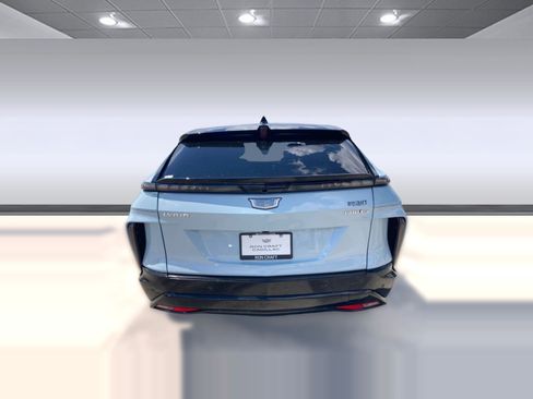 New 2025 Cadillac Lyriq Sport w/ Nappa Leather Package image 9