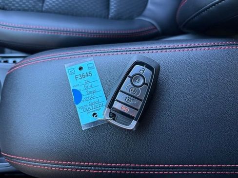 New 2026 Ford Escape ST-Line w/ Tech Pack #1 image 40