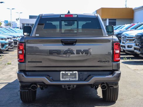 New 2026 RAM 1500 Big Horn AWD/4WD image 5