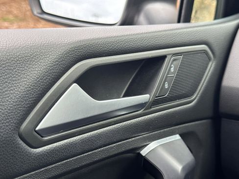 Used 2021 Volkswagen Tiguan SEL image 26