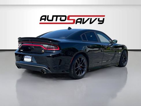 Used 2022 Dodge Charger Scat Pack w/ Plus Group RWD image 7
