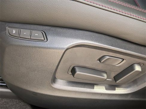 Used 2025 MAZDA CX-5 Carbon Edition image 19