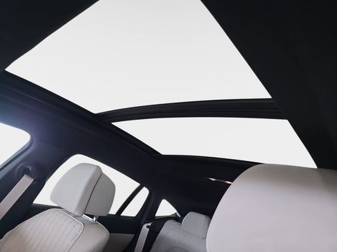 New 2026 BMW X6 xDrive40i image 20