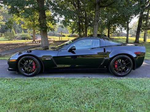 Used 2008 Chevrolet Corvette Z06 w/ Preferred Equipment Group RWD image 17