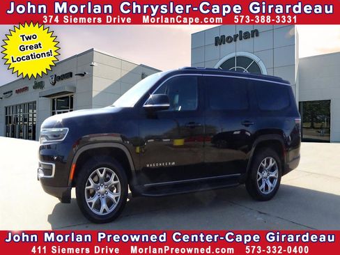 Used 2022 Jeep Wagoneer Series II image 1