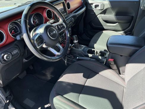 Used 2021 Jeep Wrangler Unlimited Rubicon image 28