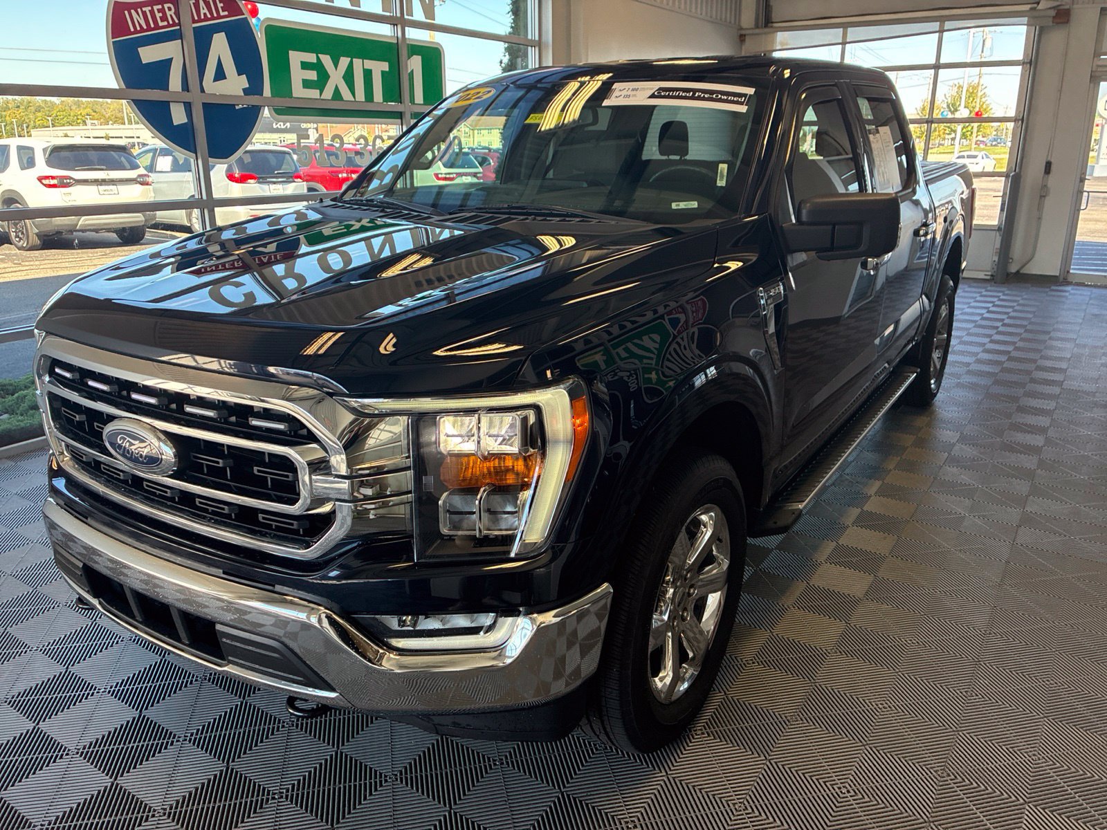 Used 2022 Ford F150 XLT w/ Equipment Group 302A High AWD/4WD image 3