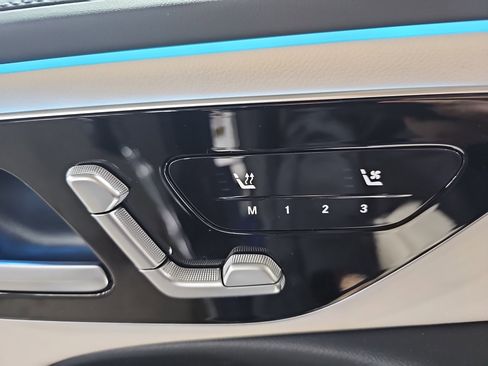 New 2026 Mercedes-Benz E 450 4MATIC Sedan image 30