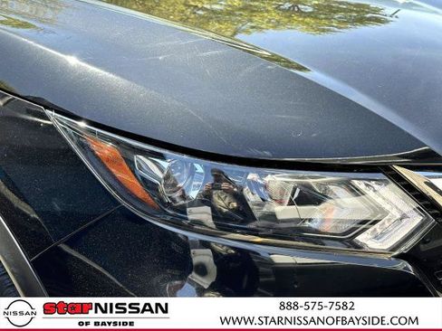 Certified 2022 Nissan Rogue Sport S image 6