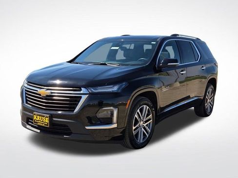 Used 2023 Chevrolet Traverse High Country AWD/4WD image 10