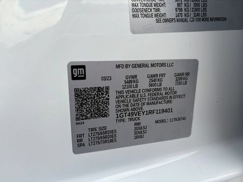 Used 2024 GMC Sierra 3500 AT4 w/ AT4 Premium Plus Package AWD/4WD image 46