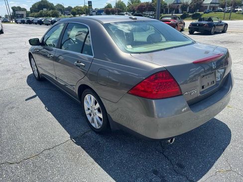 Used 2006 Honda Accord EX-L image 8