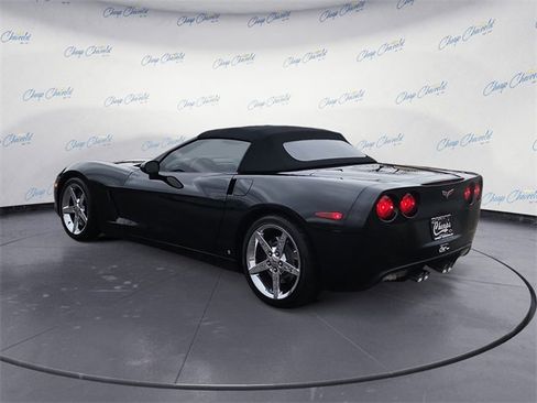 Used 2007 Chevrolet Corvette Base w/ Preferred Equipment Group image 3