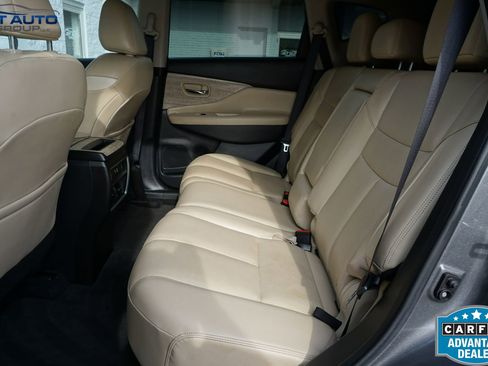 Used 2022 Nissan Murano SL w/ SL Moonroof Package image 22