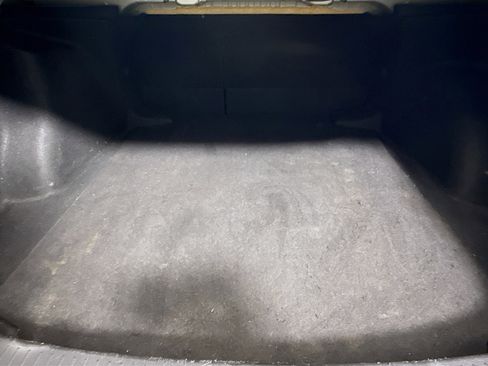 Used 2020 Toyota Corolla LE image 34