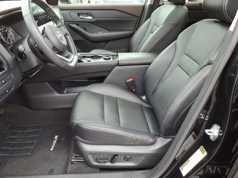 Certified 2023 Nissan Rogue SL w/ SL Premium Package image 11