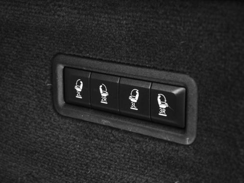 Used 2023 Jeep Grand Wagoneer L Series III w/ Rear Seat Video Group 1 image 35