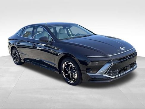 New 2026 Hyundai Sonata SEL FWD image 7