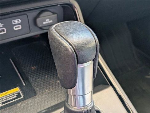 Used 2024 Honda CR-V EX-L image 12