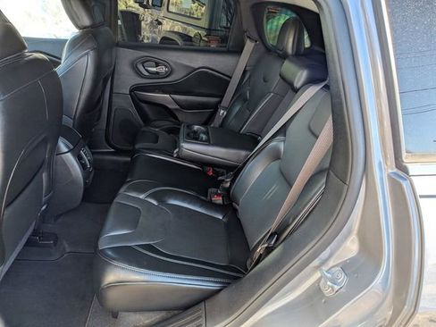 Certified 2021 Jeep Cherokee Limited w/ Trailer Tow Group image 13