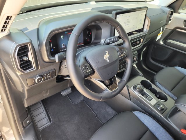 New 2026 Ford Bronco Sport Outer Banks AWD/4WD image 10