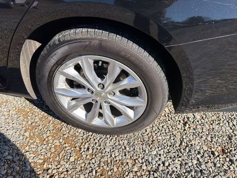 Used 2020 Chevrolet Malibu LT image 6