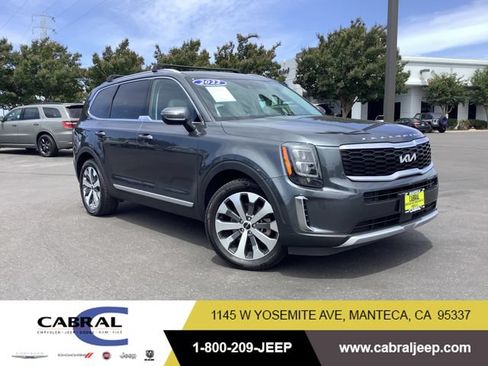 Used 2022 Kia Telluride EX w/ EX Premium Package FWD image 1