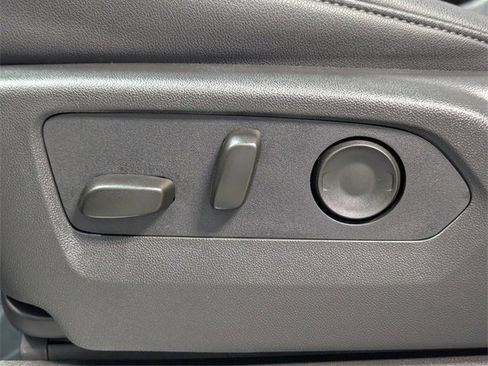 Used 2026 Chevrolet Silverado 3500 LTZ image 13