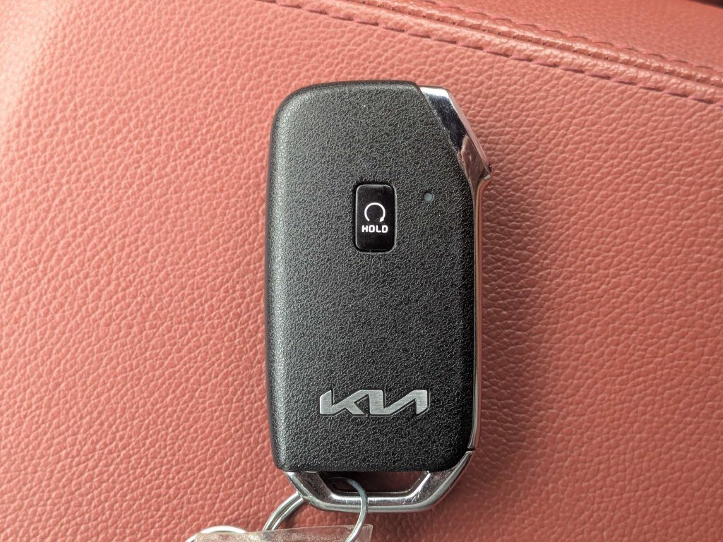 Used 2024 Kia Sportage SX FWD image 40