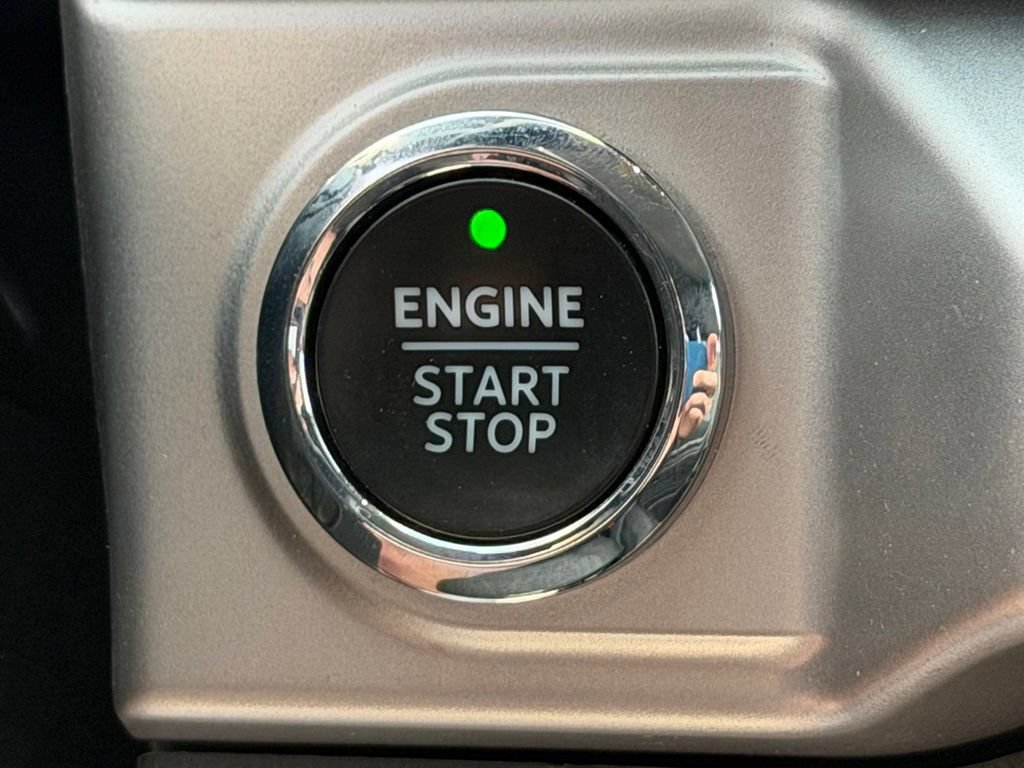 Used 2022 Ford F150 XLT w/ Equipment Group 302A High AWD/4WD image 14