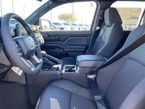 New 2026 Toyota 4Runner SR5 image 2