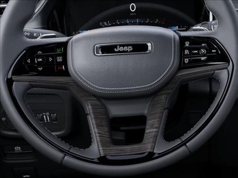 New 2025 Jeep Grand Cherokee L Overland image 19