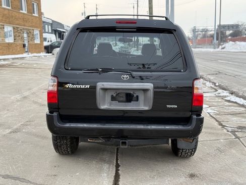 Used 2001 Toyota 4Runner SR5 image 8