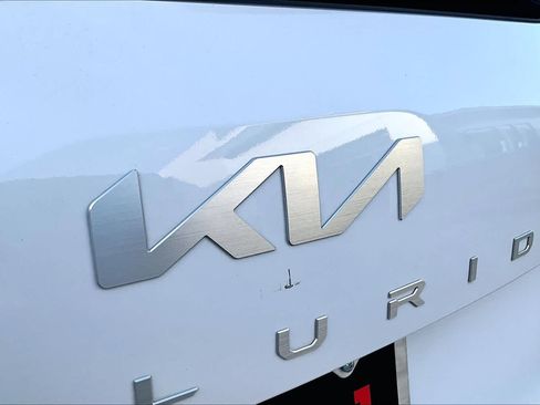 Certified 2025 Kia Telluride S FWD image 31