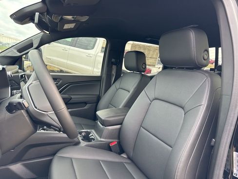 New 2025 GMC Canyon Elevation w/ Convenience Package image 16